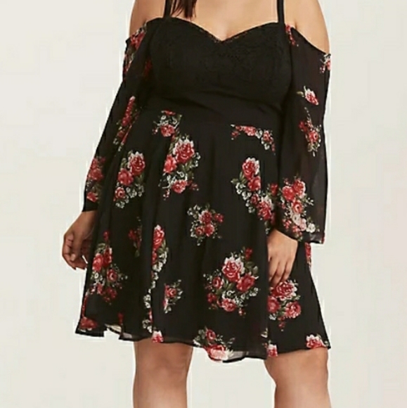 Torrid Dresses & Skirts - TORRID INSIDER MULTI-COLOR FLORAL PRINT LACE BUSTIER MINI DRESS